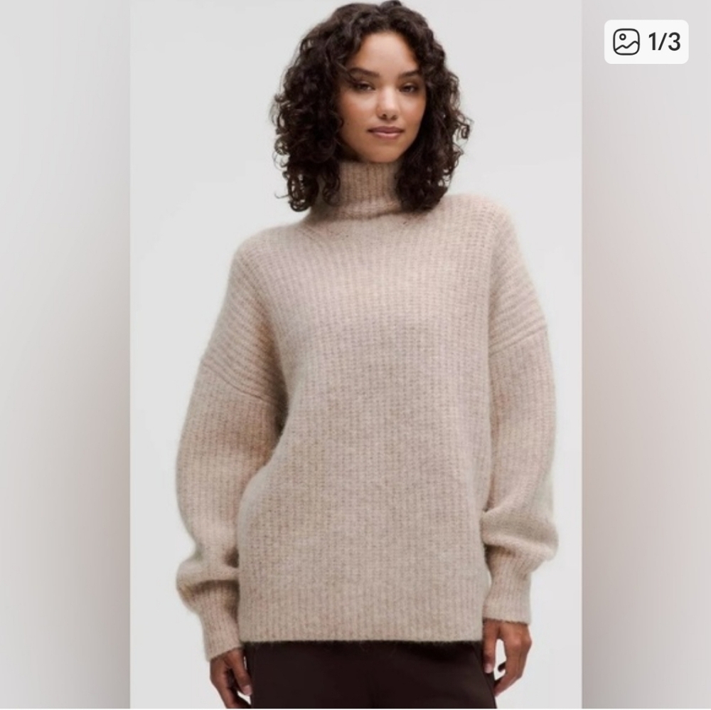 Lululemon Alpaca Wool Blend Funnel Neck Sweater XS